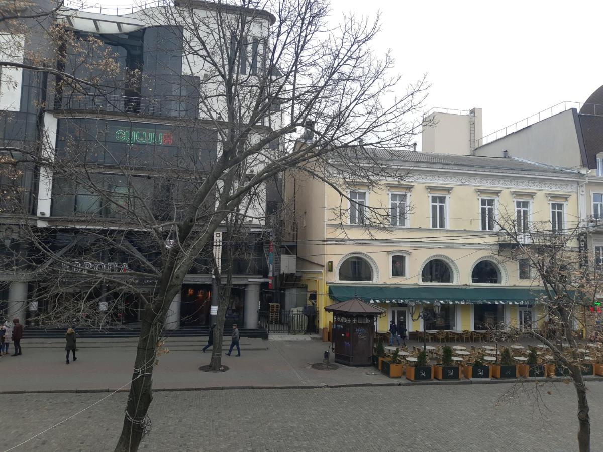 Hotel Reno On Deribasovskaya Одесса Экстерьер фото